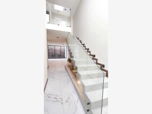 Casa en venta en Montaña Monarca I, Morelia — foto 2 de 13