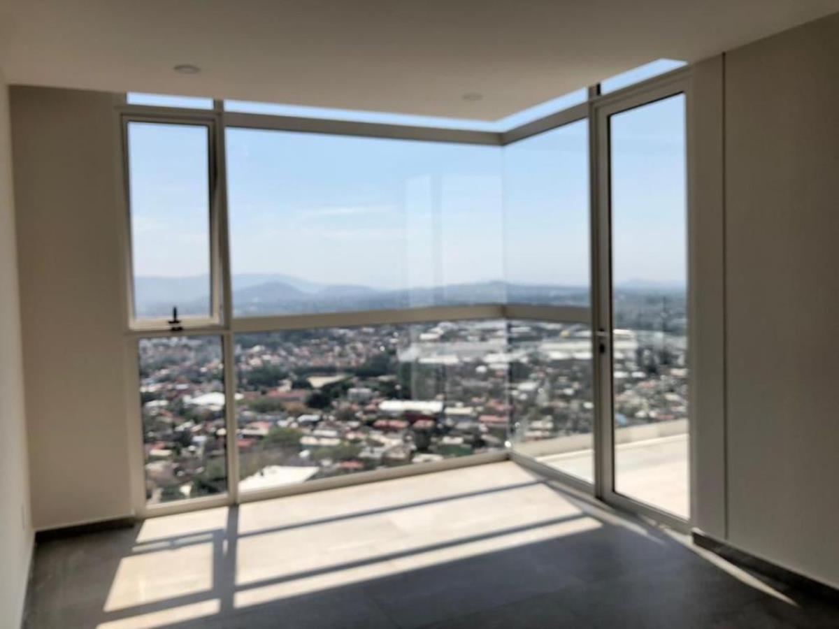 Departamento en venta en Villas del Lago, Cuernavaca — foto 1 de 39