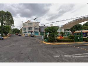 Casa en Jardines Bellavista, Tlalnepantla de Baz, México