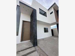 Casa en venta en Residencial Senderos, Torreón — foto 2 de 20