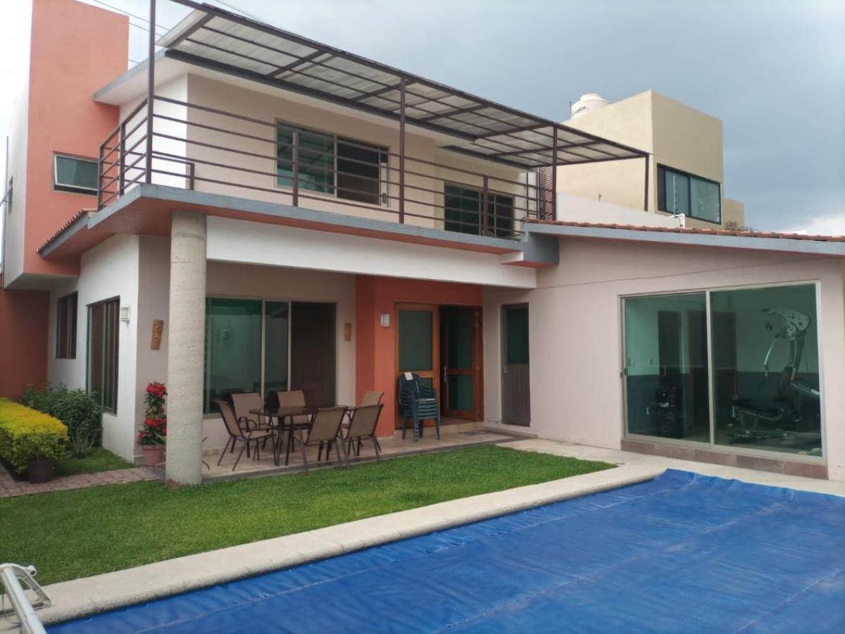 Casa en venta en Jose G Parres, Jiutepec — foto 1 de 34