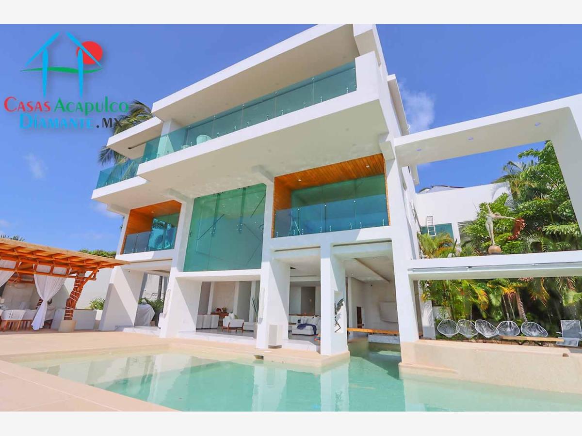 Casa en venta en Marina Brisas, Acapulco de Juárez — foto 1 de 73