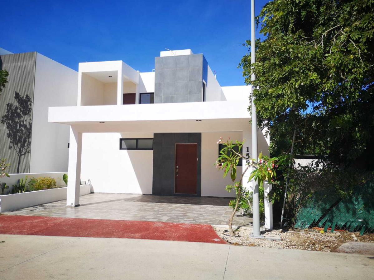 Casa en renta en Komchen, Mérida — foto 1 de 19
