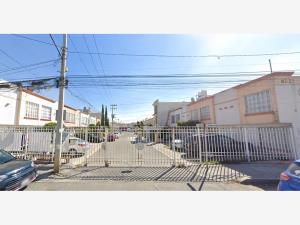 Casa en venta en Los Héroes Tecámac II, Tecámac — foto 3 de 15
