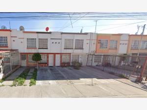 Casa en venta en Los Héroes Tecámac II, Tecámac — foto 2 de 15