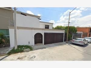 Casa en venta en Villa los Pinos, Monterrey — foto 3 de 17