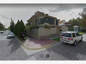 Casa en El Palomar, Tlajomulco de Zúñiga, Jalisco