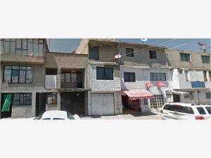 Casa en venta en Santa Maria de las Rosas, Toluca — foto 3 de 4