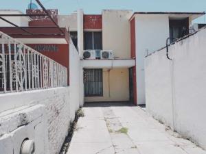 Casa en venta en FOVISSSTE Playa Azul, Mazatlán — foto 2 de 18