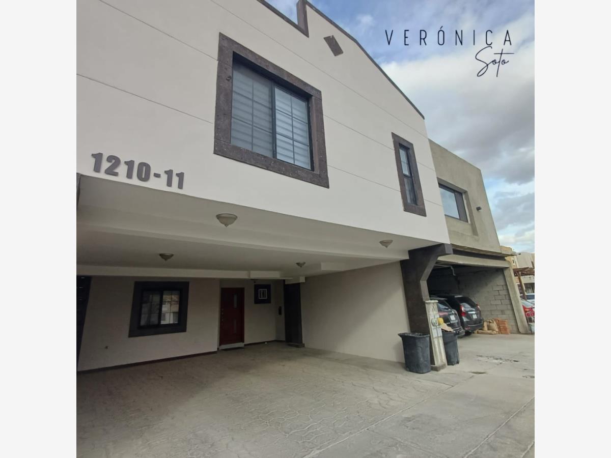 Casa en venta en Hacienda de los Nogales, Juárez — foto 1 de 35