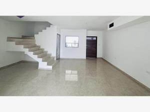 Casa en venta en Villas del Renacimiento, Torreón — foto 2 de 25