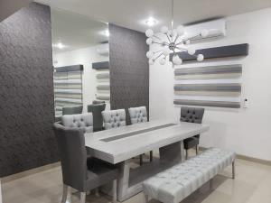 Casa en venta en Los Viñedos, Torreón — foto 2 de 27