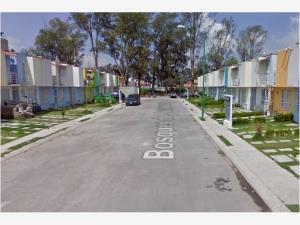 Casa en venta en El Bosque Tultepec, Tultepec — foto 2 de 4