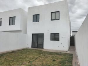 Casa en venta en Los Viñedos, Torreón — foto 3 de 21