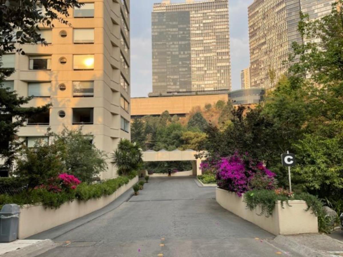 Departamento en venta en Lomas Anahuac, Huixquilucan — foto 1 de 23