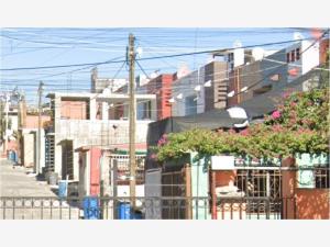Casa en Cañadas del Florido, Tijuana, Baja California