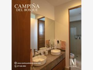 Casa en venta en La Campiña del Bosque, León — foto 2 de 14