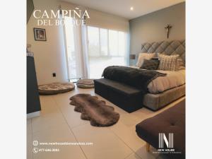 Casa en venta en La Campiña del Bosque, León — foto 3 de 14