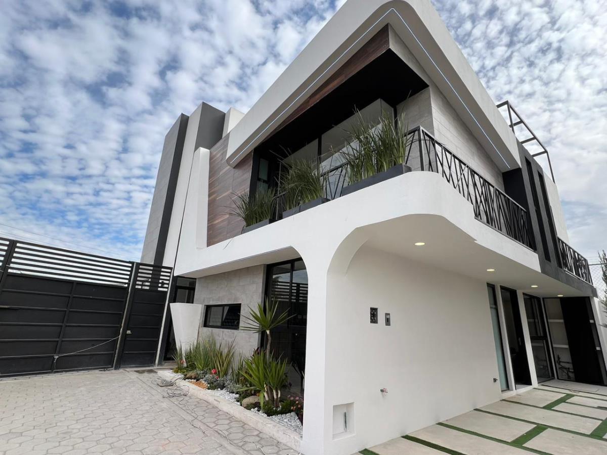 Casa en venta en Santiago Momoxpan, San Pedro Cholula — foto 1 de 18