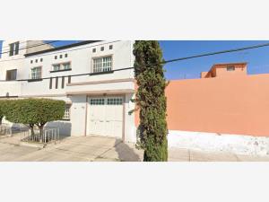 Casa en San Juan de Aragón III Sección, Gustavo A. Madero, Ciudad de México