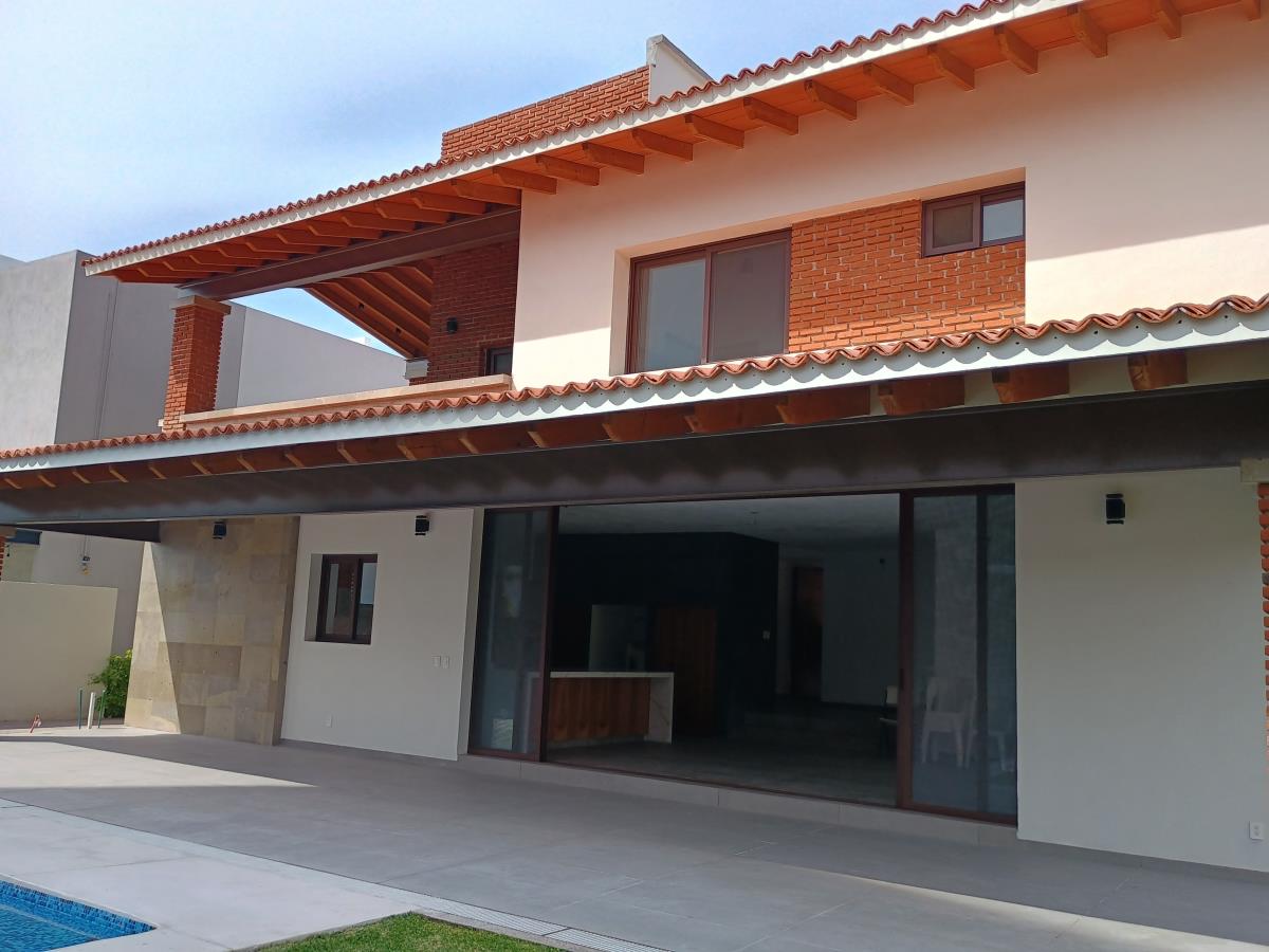 Casa en venta en Paraíso Country Club, Emiliano Zapata — foto 1 de 30