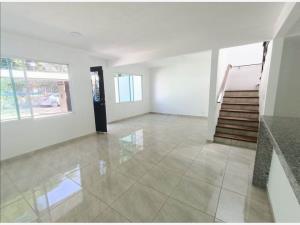 Casa en venta en Centro Jiutepec, Jiutepec — foto 2 de 13
