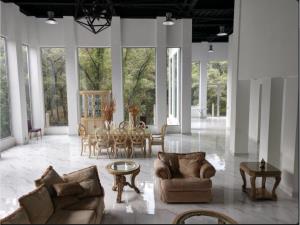 Casa en venta en Condado de Sayavedra, Atizapán de Zaragoza — foto 3 de 6