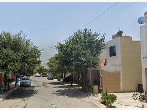 Casa en venta en Santaluz, General Escobedo — foto 3 de 12