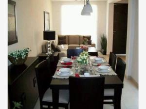 Casa en venta en Hacienda las Mandarinas, León — foto 2 de 6