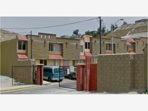 Casa en venta en El Laurel I, Tijuana — foto 3 de 4