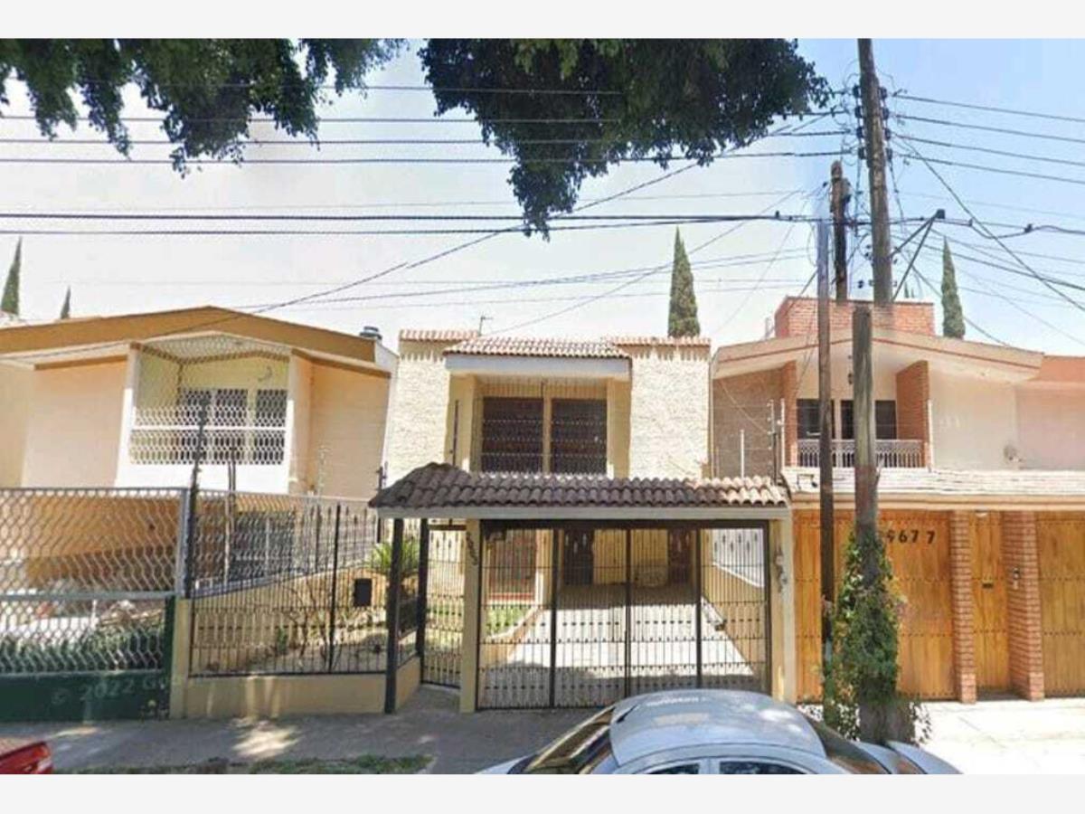 Casa en venta en Bosques de La Victoria, Guadalajara — foto 1 de 7
