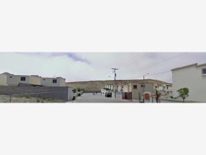 Casa en Urbi Quinta del Cedro, Tijuana, Baja California