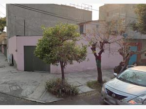 Casa en Nueva Santa Maria, Azcapotzalco, Ciudad de México