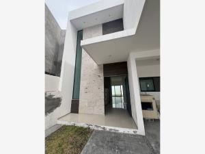 Casa en venta en Los Viñedos, Torreón — foto 2 de 21