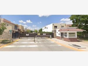 Casa en venta en Hacienda de los Nogales, Juárez — foto 2 de 5