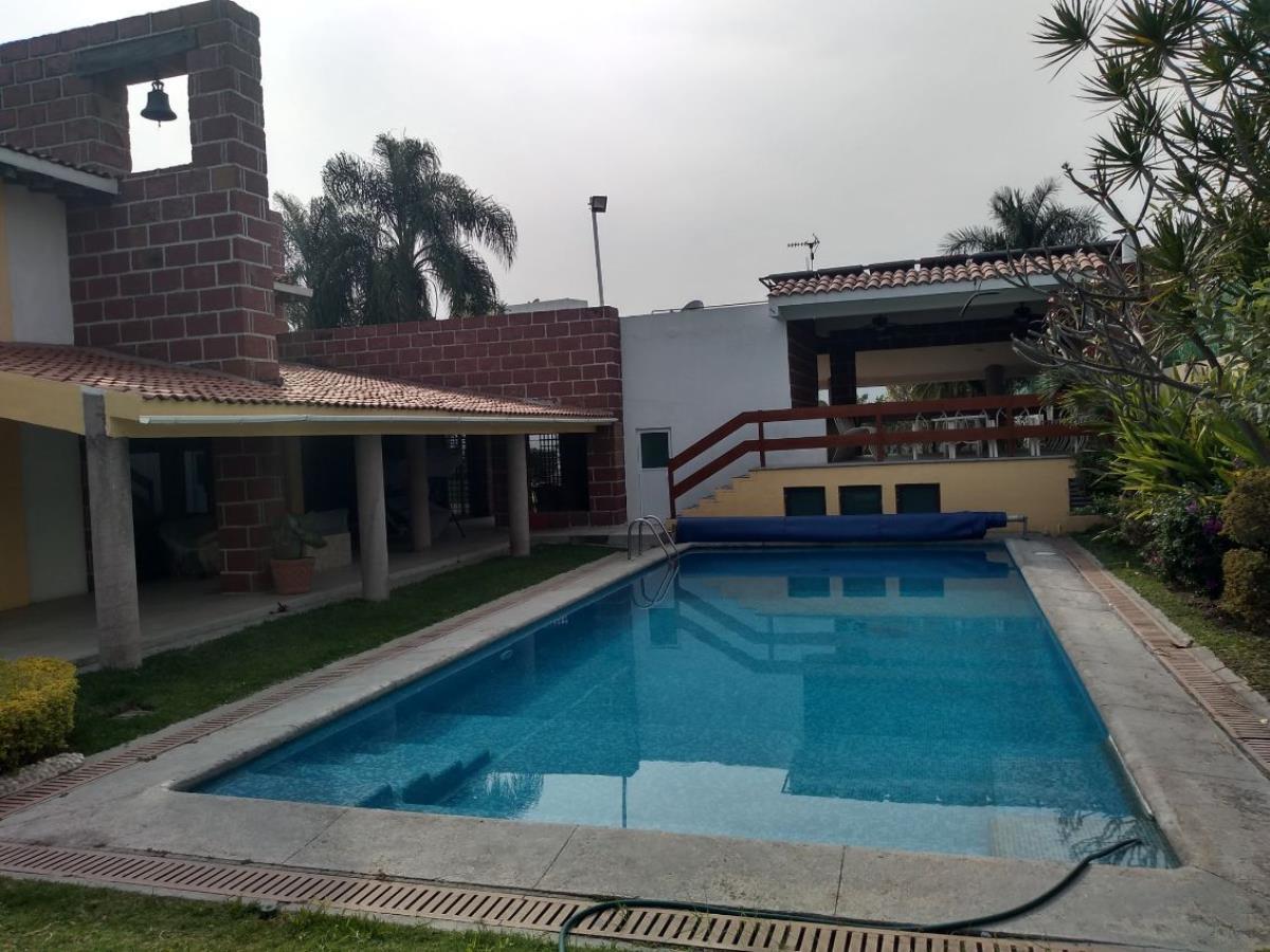 Casa en venta en Cocoyoc, Yautepec — foto 1 de 13