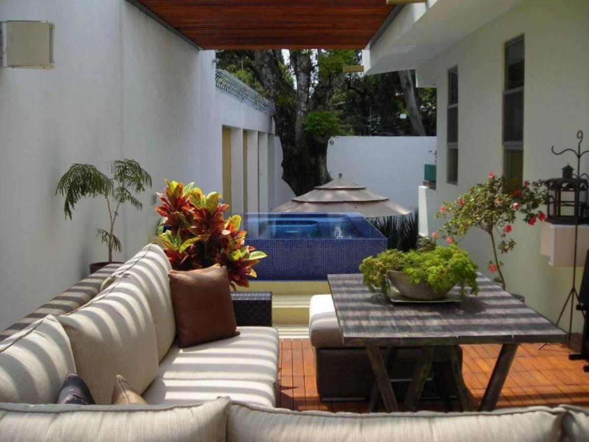 Casa en renta en Rancho Cortes, Cuernavaca — foto 1 de 9