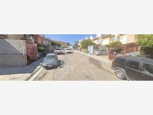 Casa en venta en Villa Residencial Santa Fe 5ta. Sección, Tijuana — foto 2 de 5