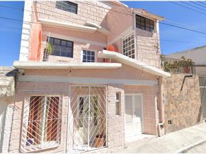 Casa en venta en Infonavit Pedregoso, San Juan del Río — foto 3 de 4