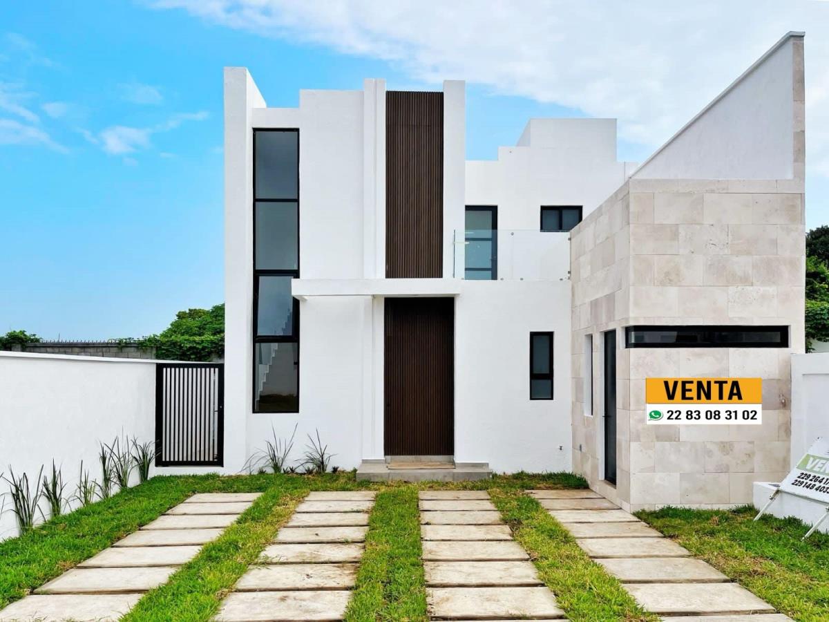 Casa en venta en Lomas del Dorado, Boca del Río — foto 1 de 12
