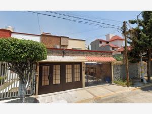 Casa en Acueducto de Guadalupe, Gustavo A. Madero, Ciudad de México