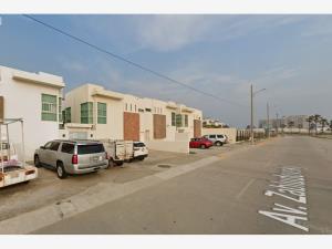 Casa en venta en Pensiones Del Estado, Coatzacoalcos — foto 2 de 7