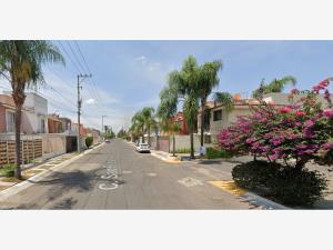 Casa en venta en Residencial del Valle, Zapopan — foto 3 de 17