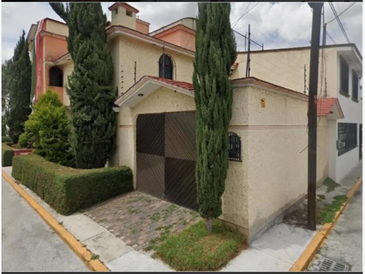 Casa en venta en Izcalli Cuauhtémoc I, Metepec — foto 1 de 17