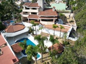 Casa en venta en Bugambilias, Zapopan — foto 2 de 20