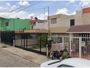 Casa en venta en Jardines Alcalde, Guadalajara — foto 2 de 9
