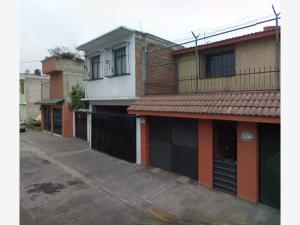 Casa en venta en El Rosario, Azcapotzalco — foto 2 de 10
