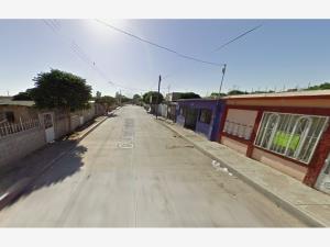 Casa en venta en Lucio Cabañas, Juárez — foto 3 de 10