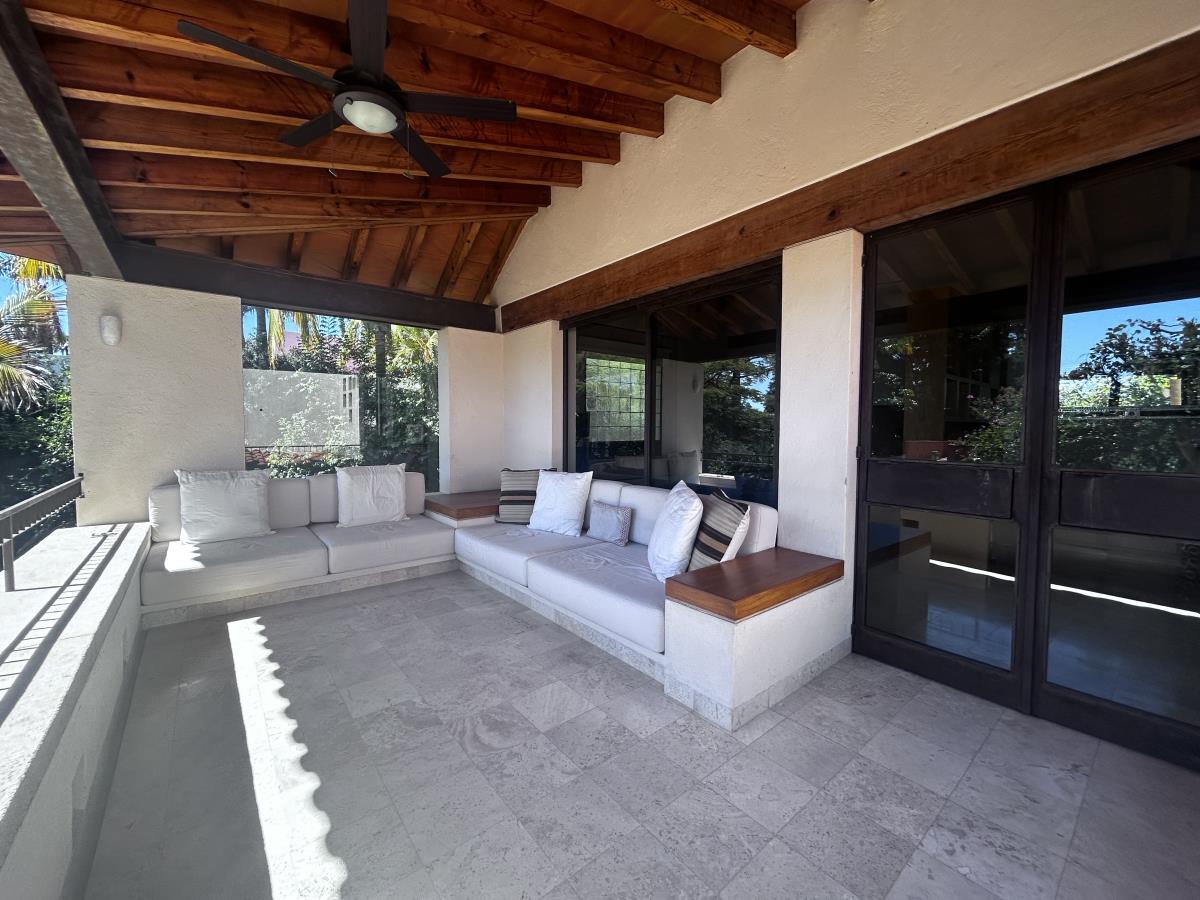 Casa en venta en Del Empleado, Cuernavaca — foto 1 de 38