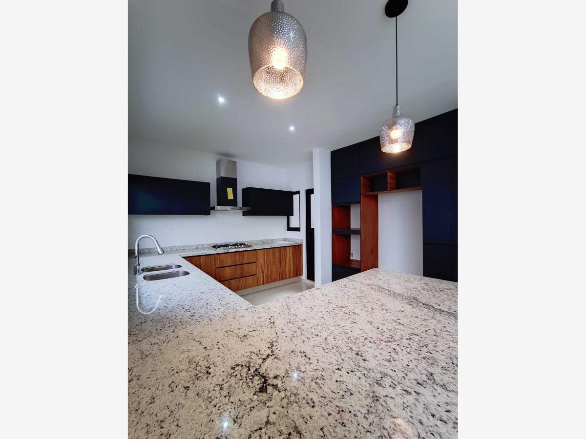 Casa en venta en Lomas de la Rioja, Alvarado — foto 1 de 9